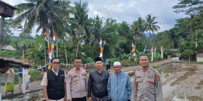 Warung Hangus Terbakar di Rajadesa Ciamis, Polisi Sigap Evakuasi Korban
