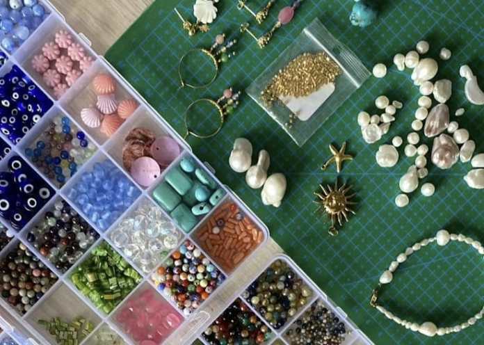 Ide Kerajinan dari Manik-manik yang Punya Nilai Jual dan Bisa dijadikan Usaha