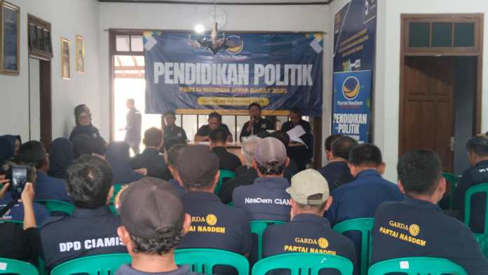 Pendidikan politik nasem