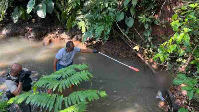 Mayat bayi sungai