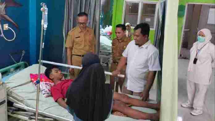Kasus dugaan keracunan makanan bergizi gratis (MBG) yang menimpa puluhan siswa sekolah SMPN 4 Pamarican