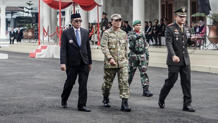 Bupati Ciamis Hadiri Upacara HUT ke-80 TNI, Wujud Sinergi untuk Negeri