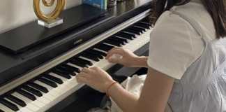 Manfaat bermain piano