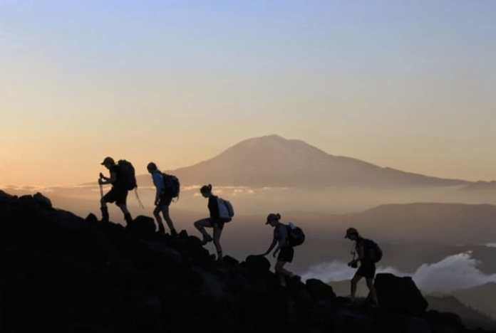 Latihan Fisik untuk Persiapan Mendaki Gunung