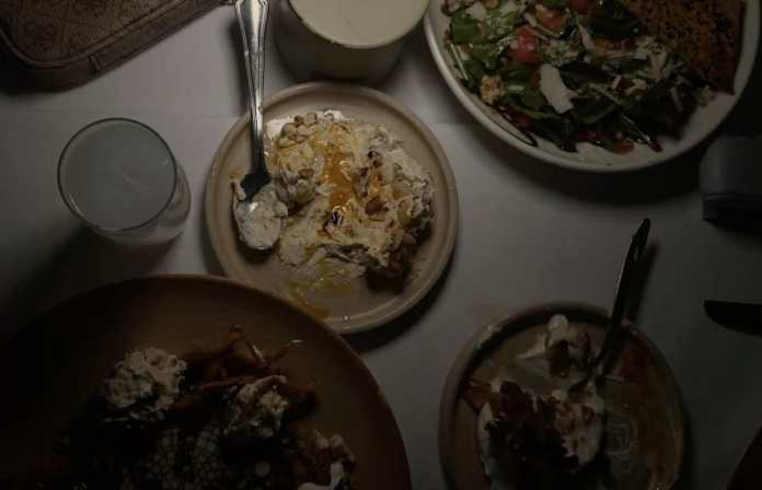 Alasan Mengapa Sebaiknya Kamu Tidak Melewatkan Sahur saat Berpuasa