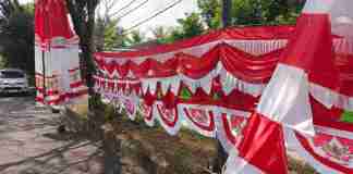 Pedagang Bendera Merah Putih
